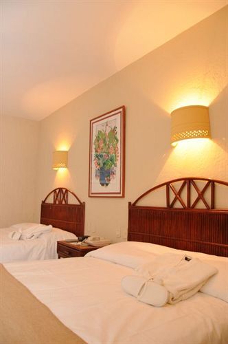 Coral Costa Caribe Beach Resort 후안돌리오 외부 사진